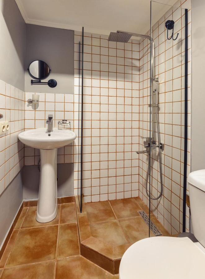 Hotel Salve Tbilisi Esterno foto