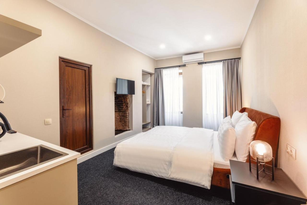 Hotel Salve Tbilisi Esterno foto