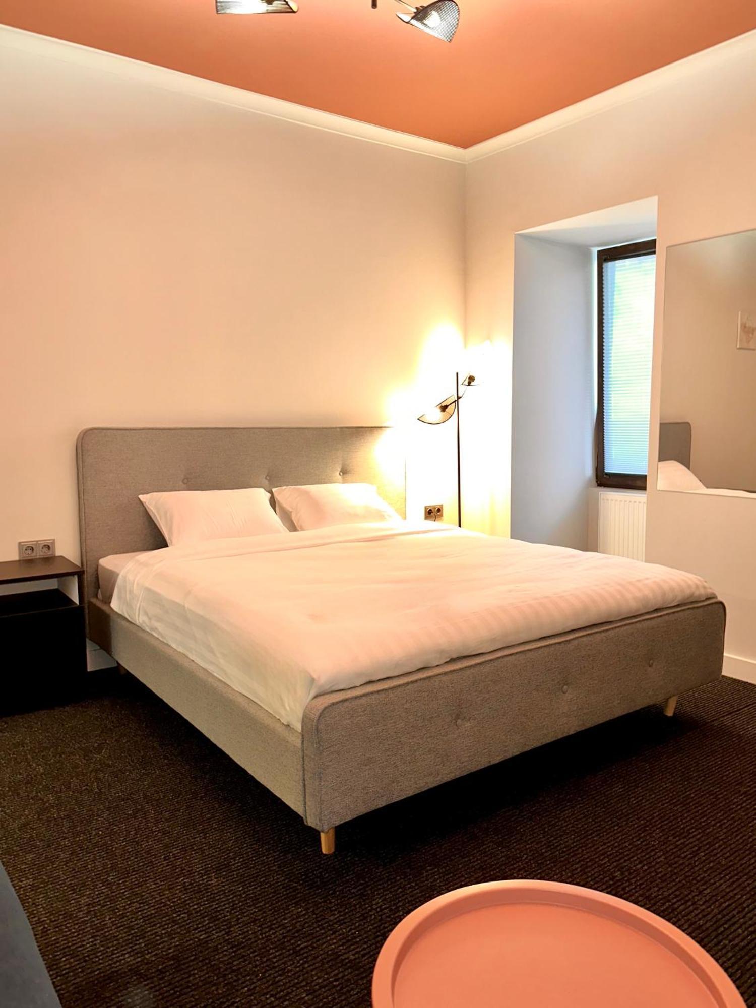 Hotel Salve Tbilisi Esterno foto